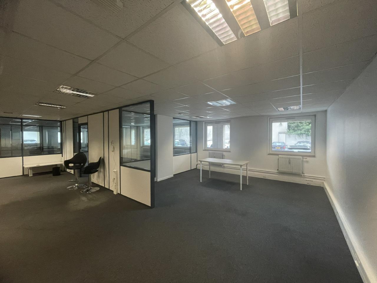 Bureau Montreuil 1423m² Location bureau Montreuil Seine-Saint-Denis OLBUR2118389 1